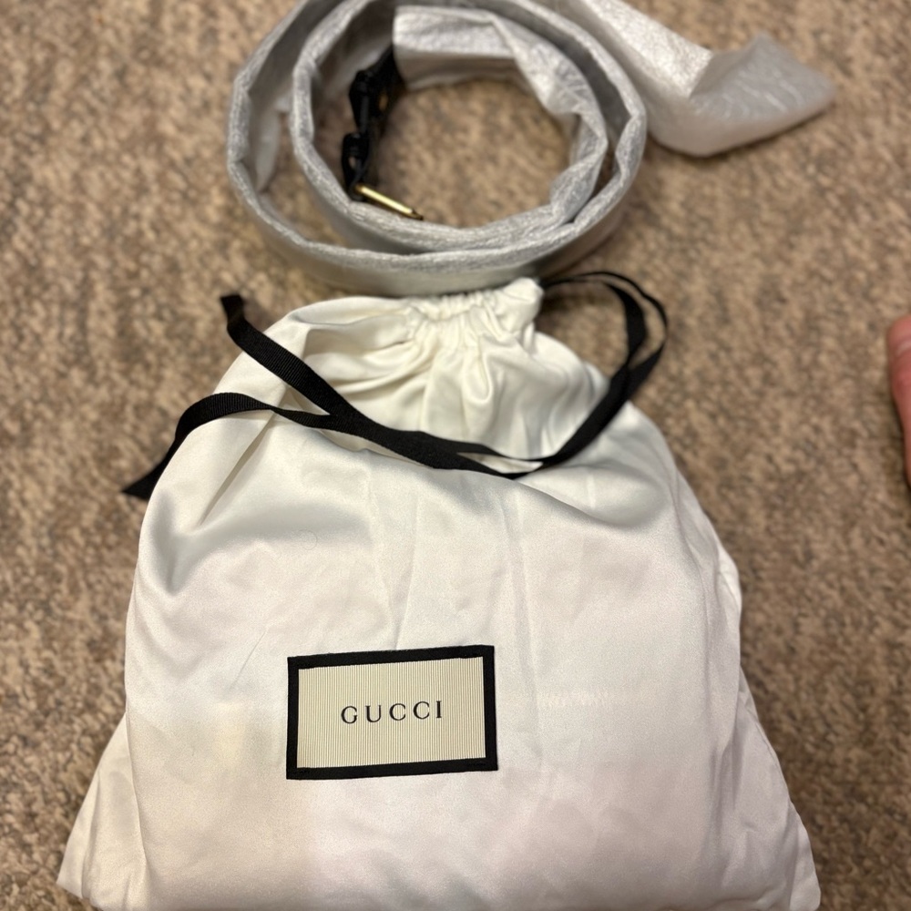 ANOTHER ONE! SOLD!! NWT’S Gucci Ophidia Small Belt Bag in Hibiscus Red Suedem - Picture 8 of 14